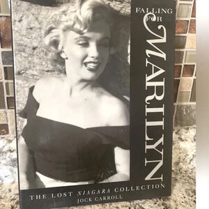 FALLING FOR MARILYN THE LOST NIAGARA
COLLECTION JACK CARROLL COFFEE
TABLE BOOK